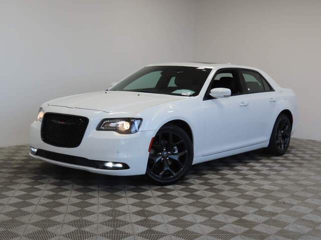 2022 Chrysler 300