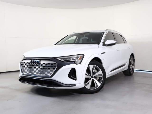 2024 Audi Q8 e-tron