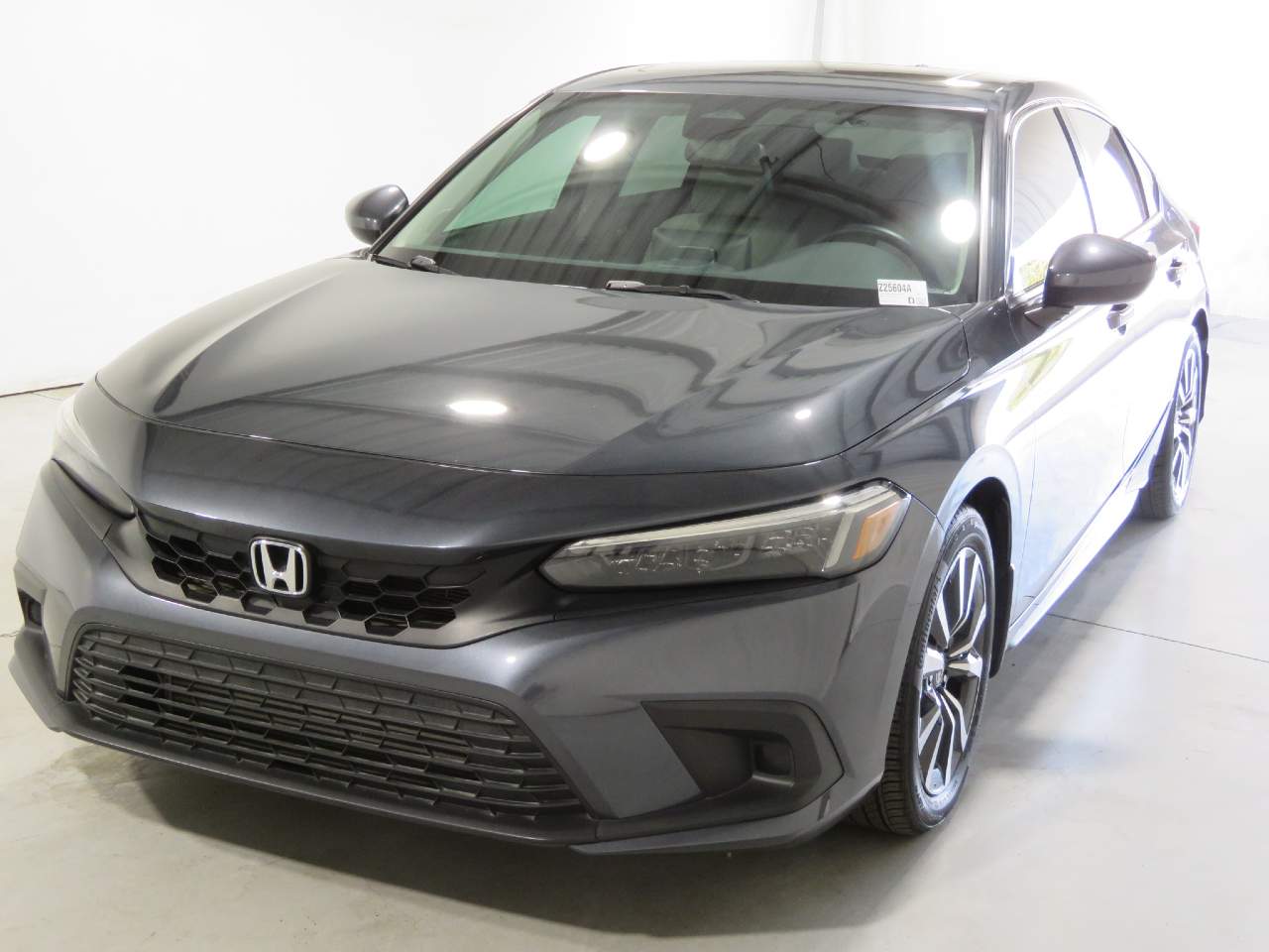 2024 Honda Civic Hatchback EX-L's photo