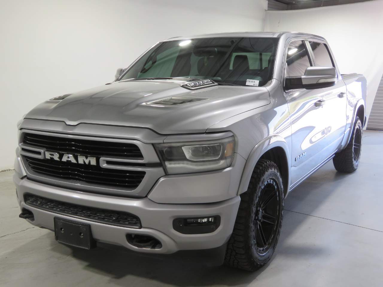 2019 Ram 1500 Laramie Crew Cab