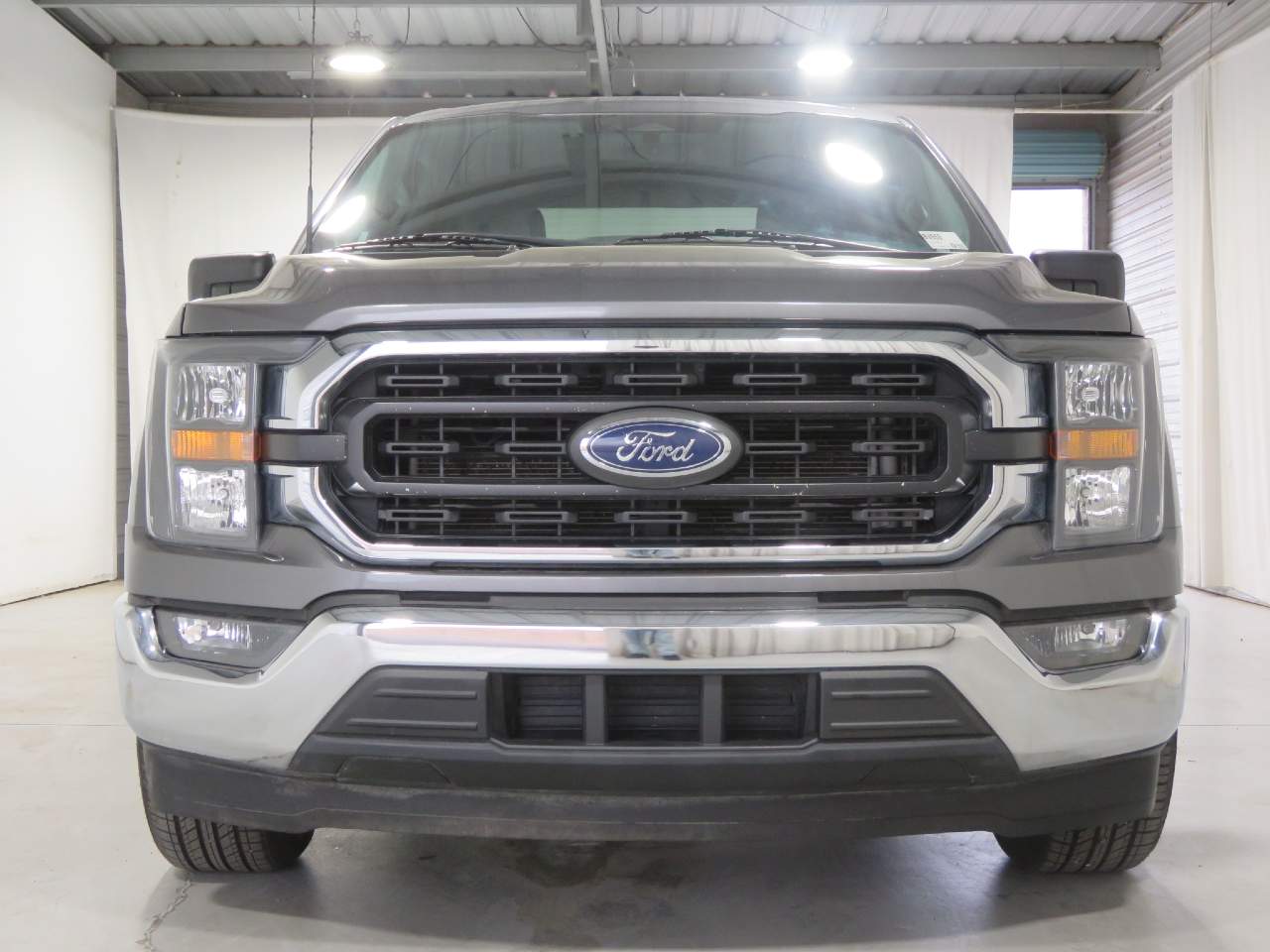 2023 Ford F-150 XL Crew Cab