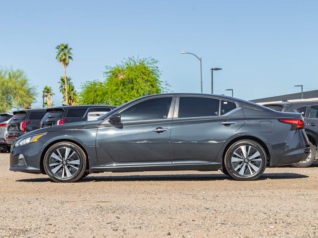 2022 Nissan Altima 2.5 SV