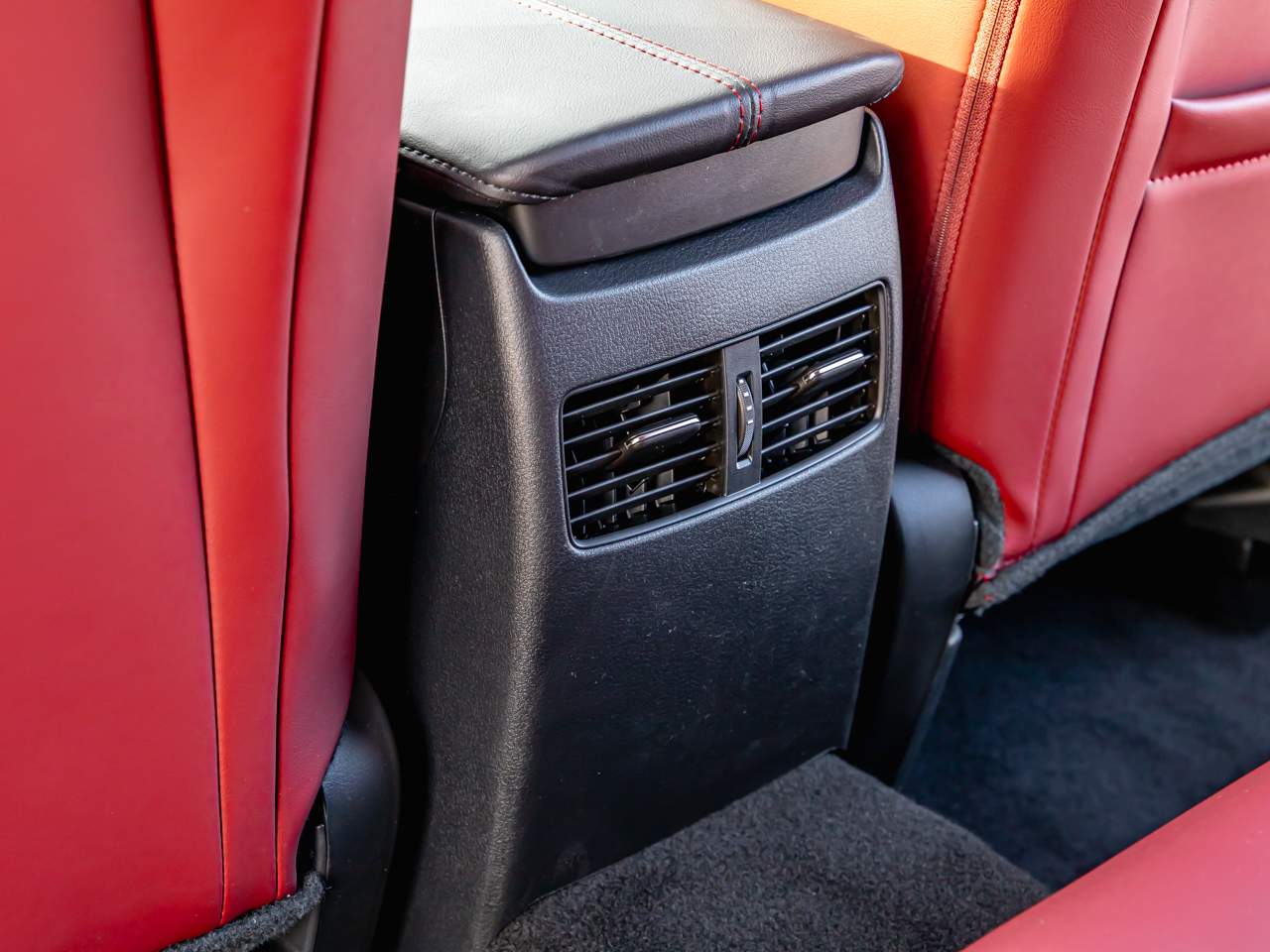 2026 Mazda CX-30 2.5 S Carbon Edition