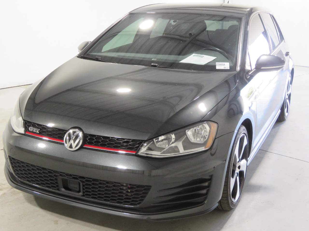 2017 Volkswagen Golf GTI S