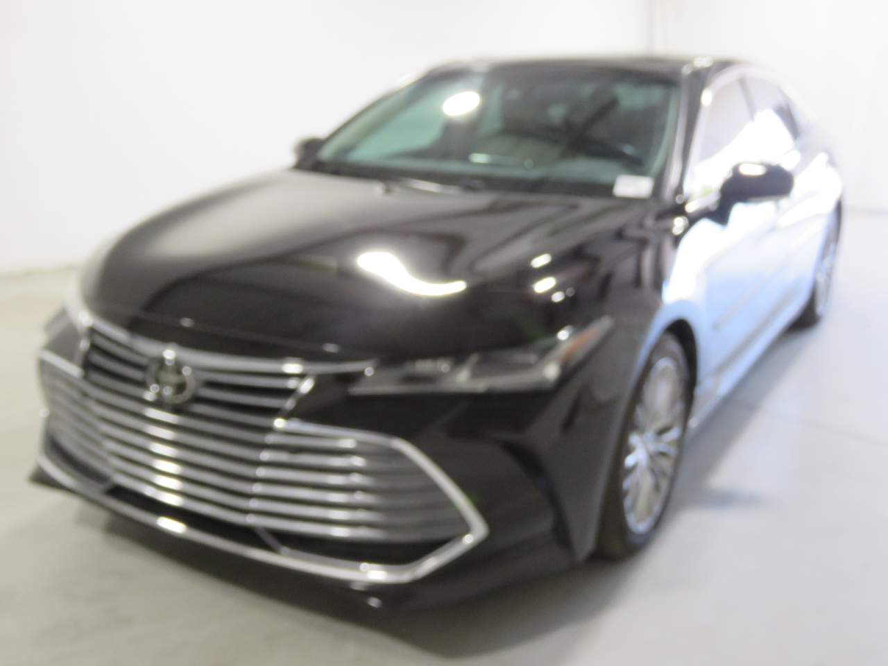 2019 Toyota Avalon XLE