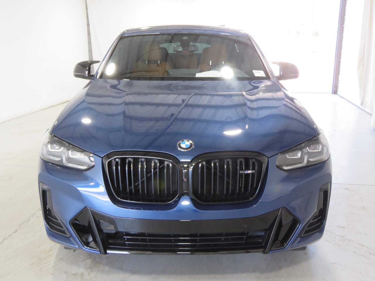 2025 BMW X4 M40i