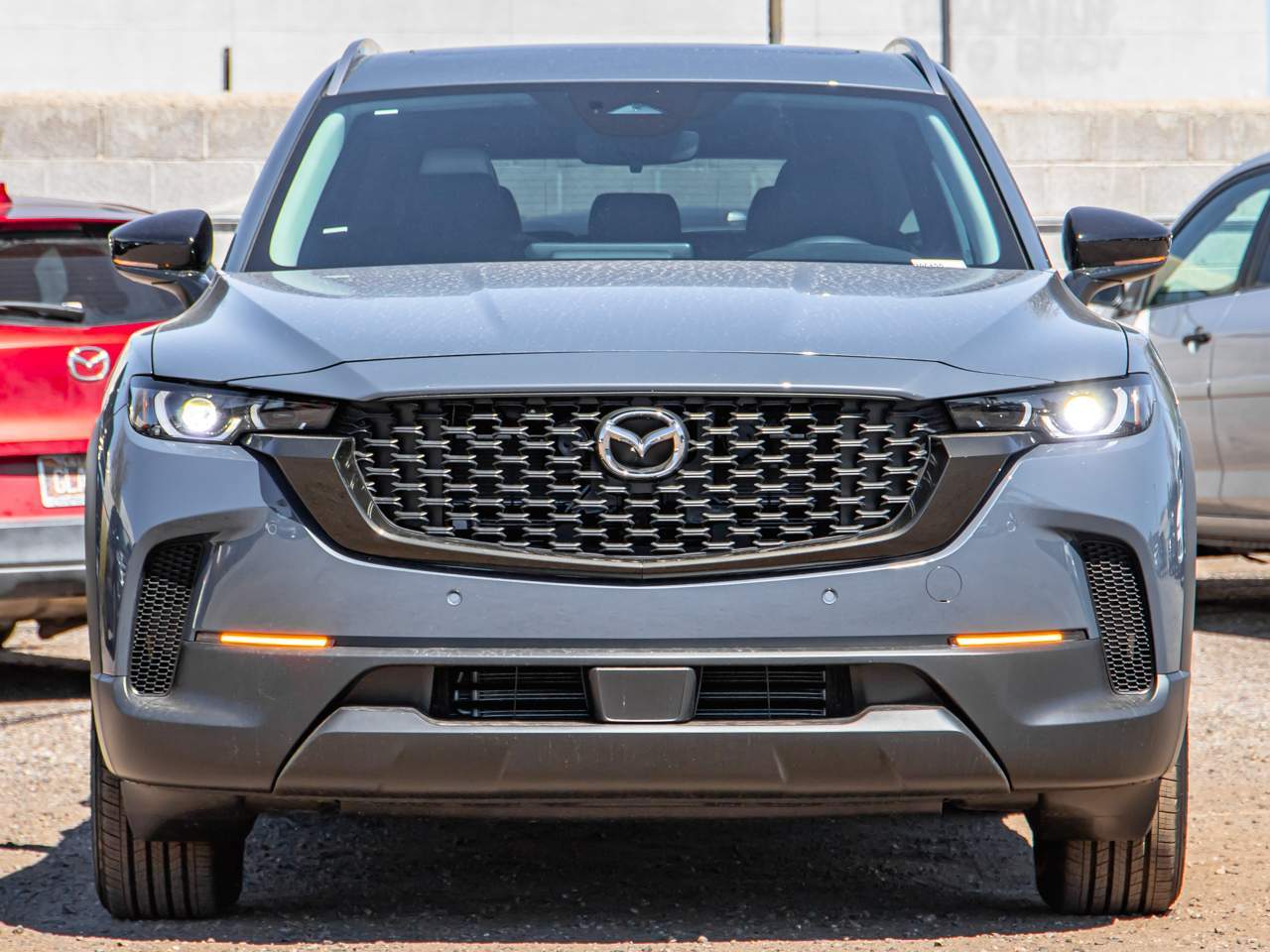 View vehicle photo 7