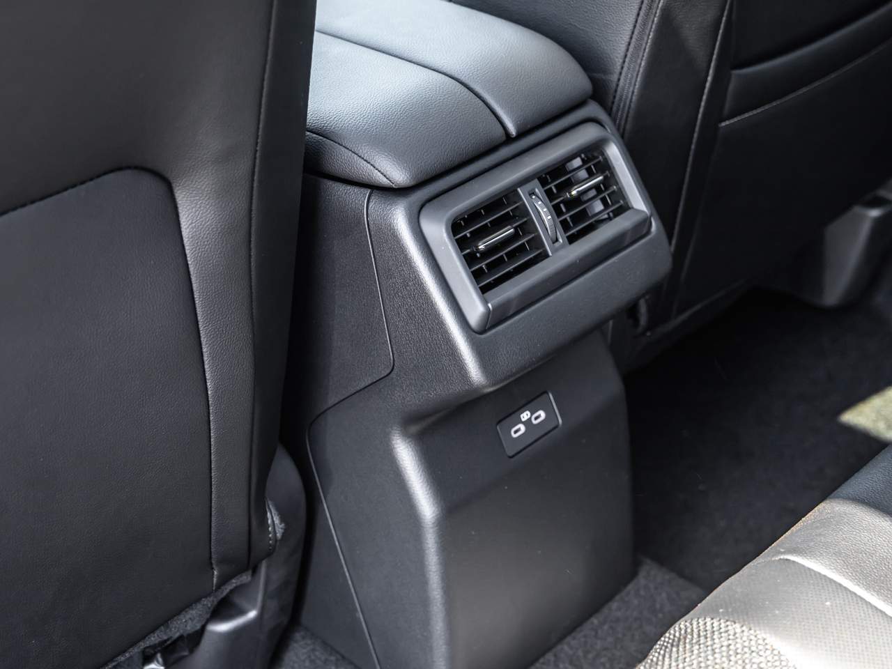 2026 Mazda CX-50 HEV Hybrid Preferred AWD