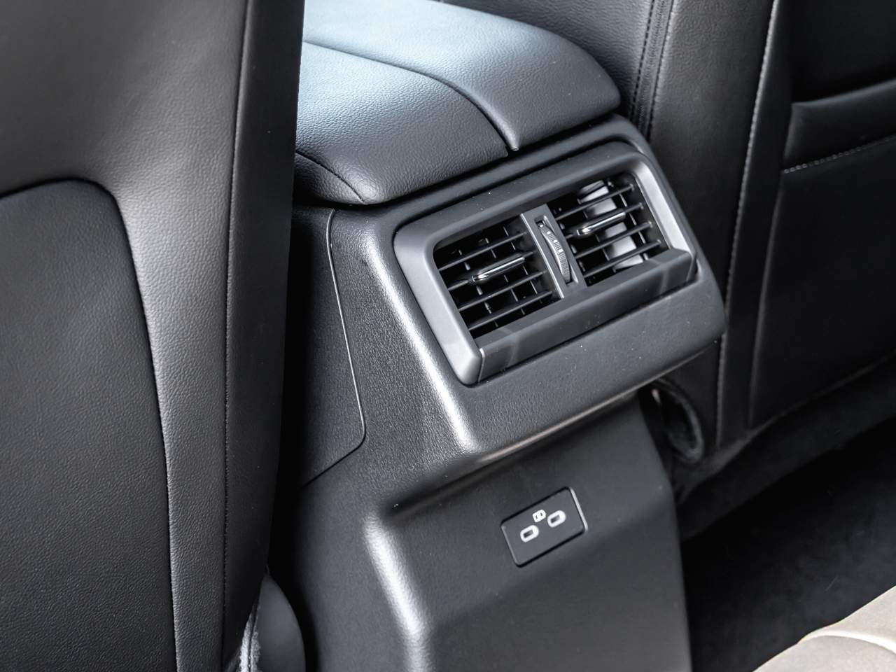 2026 Mazda CX-50 HEV Hybrid Premium AWD