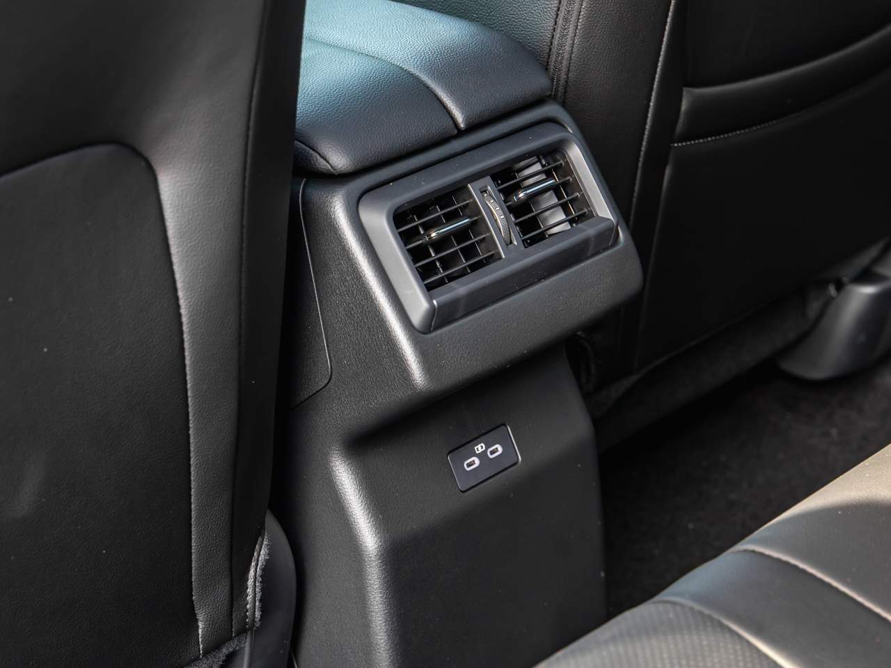 2026 Mazda CX-50 HEV Hybrid Premium AWD