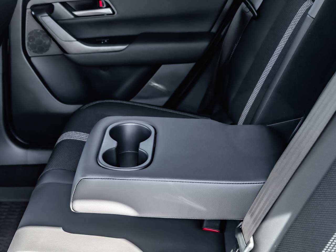 2025 Mazda CX-50 2.5 S Select