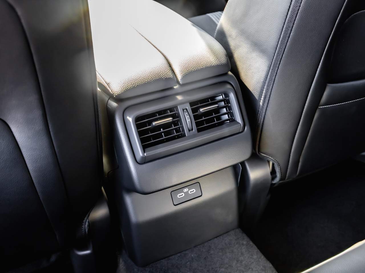 2025 Mazda CX-50 2.5 S Preferred