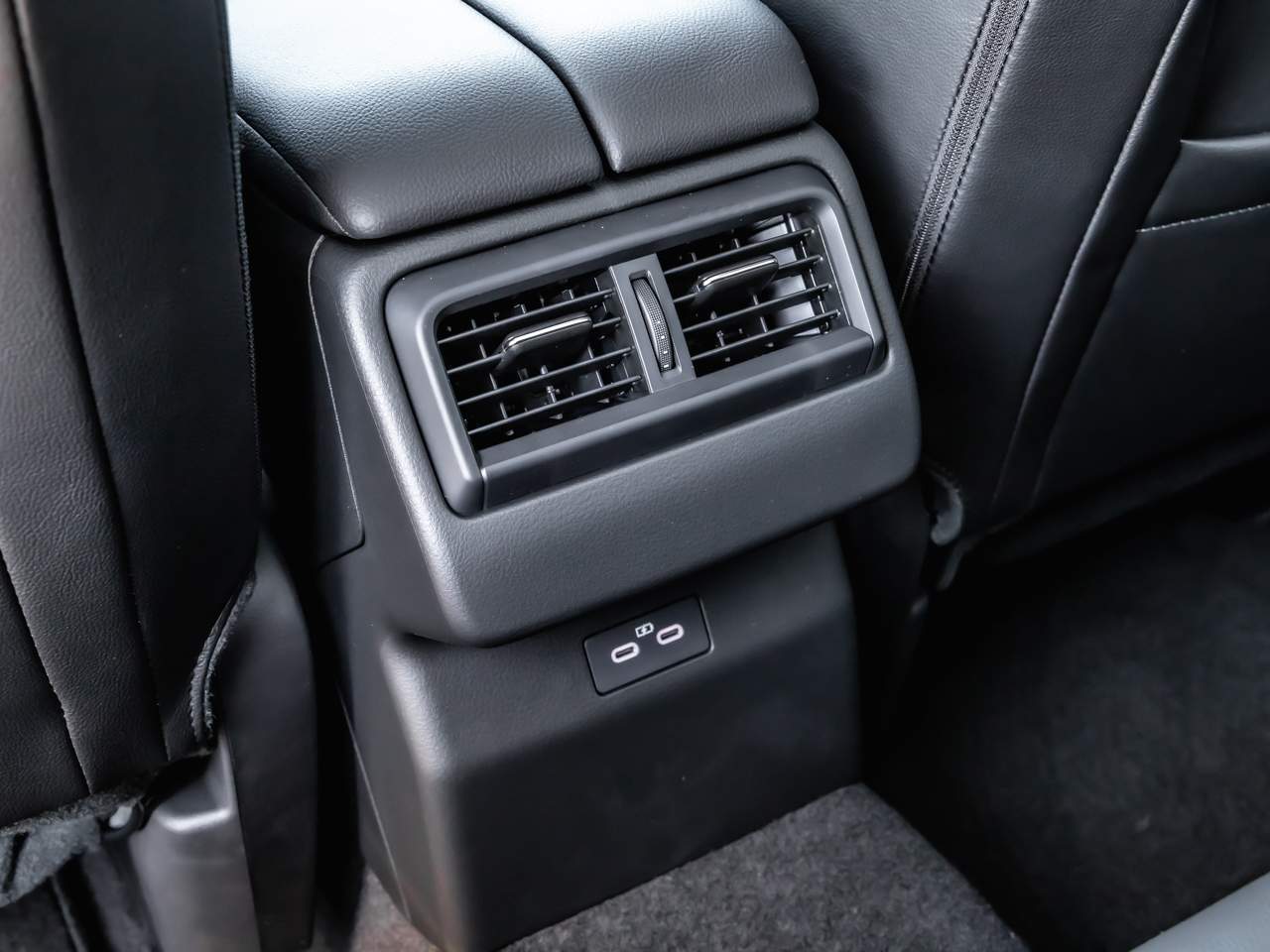 2025 Mazda CX-50 2.5 S Premium Plus