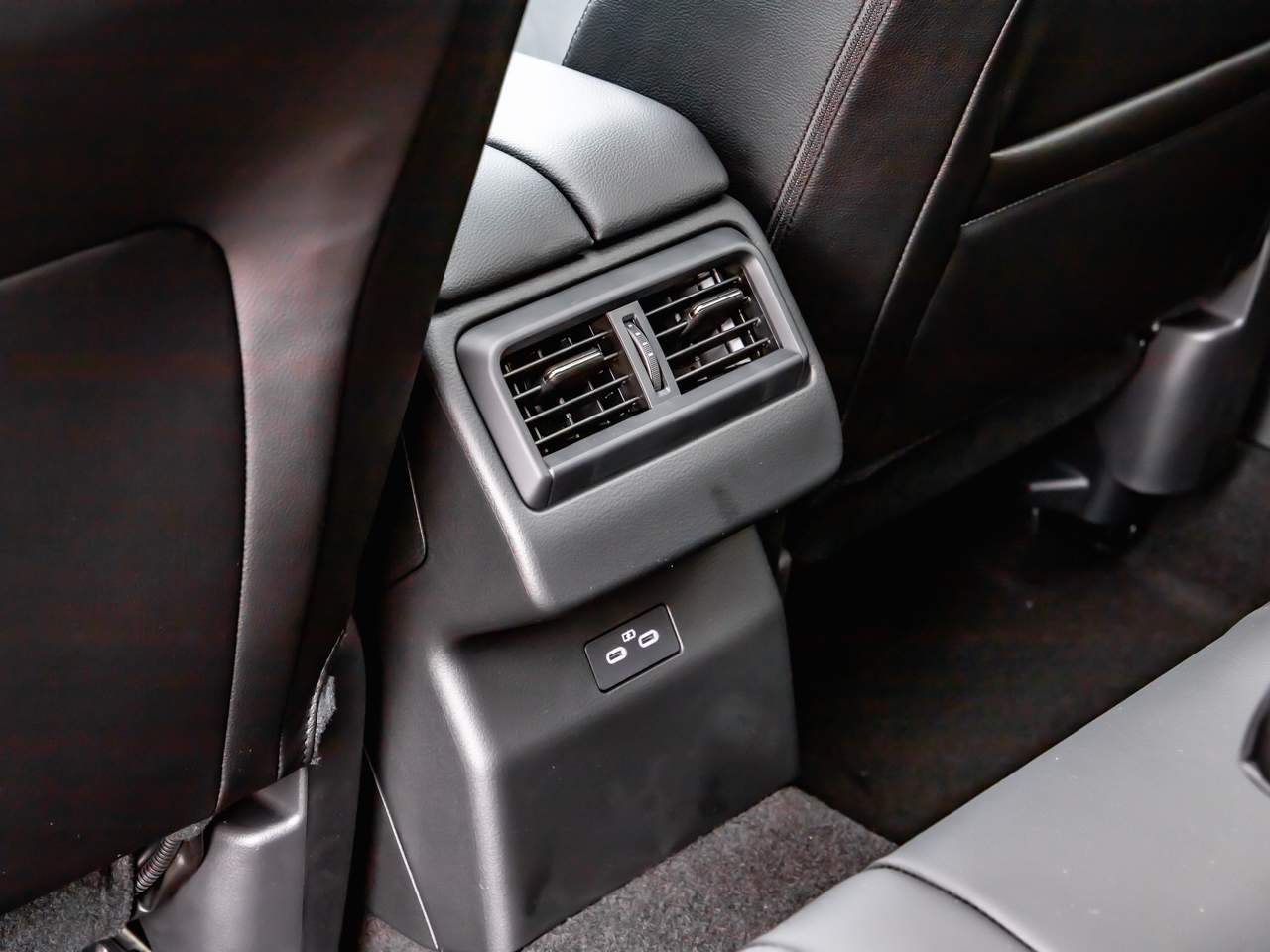 2025 Mazda CX-50 2.5 S Premium Plus