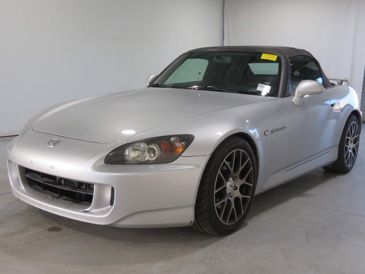 2005 Honda S2000  