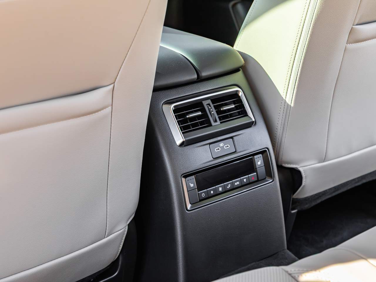 2026 Mazda CX-90 Plug-in HEV Hybrid Preferred AWD