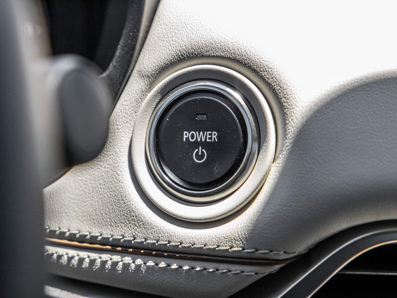 2025 Mazda CX-90 Plug-in HEV Hybrid Premium Plus AWD