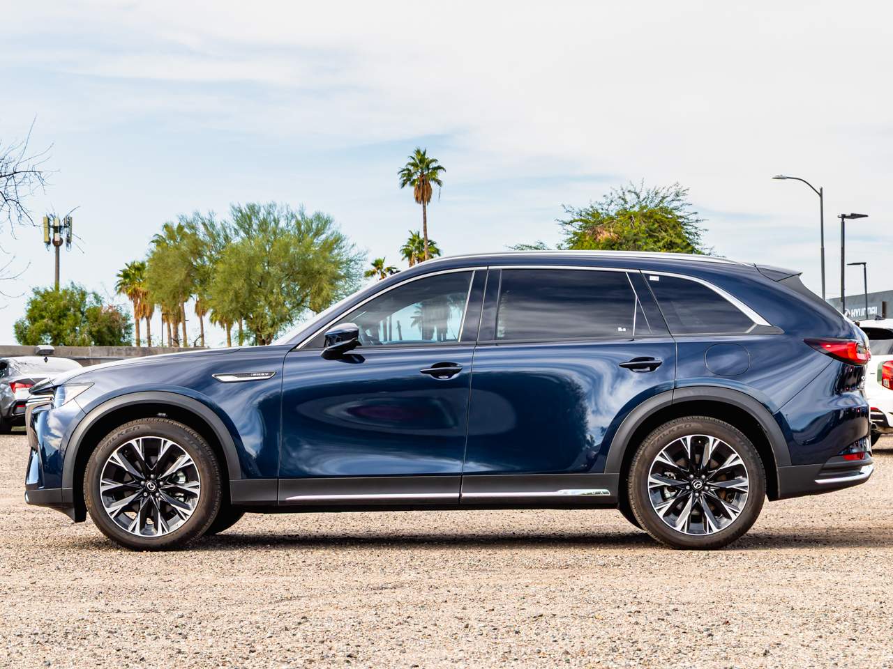 2025 Mazda CX-90 Plug-in Hybrid Premium Plus
