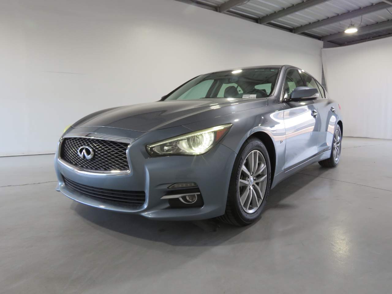 2015 INFINITI Q50 Premium