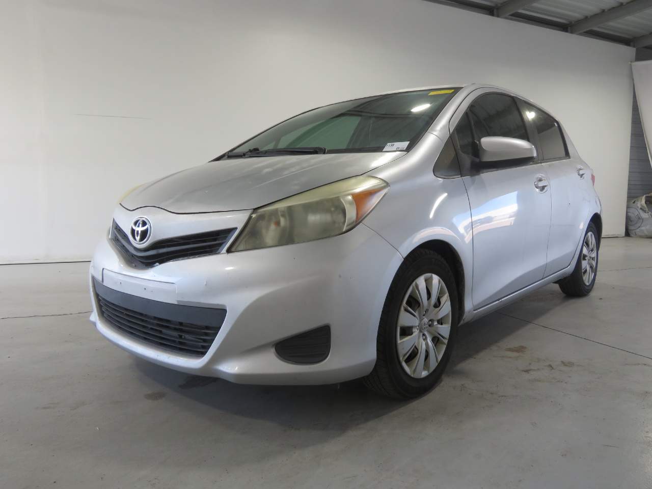 2013 Toyota Yaris 5-Door L
