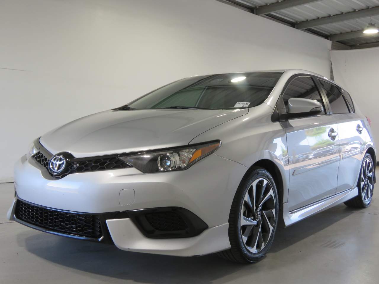 2017 Toyota Corolla iM  