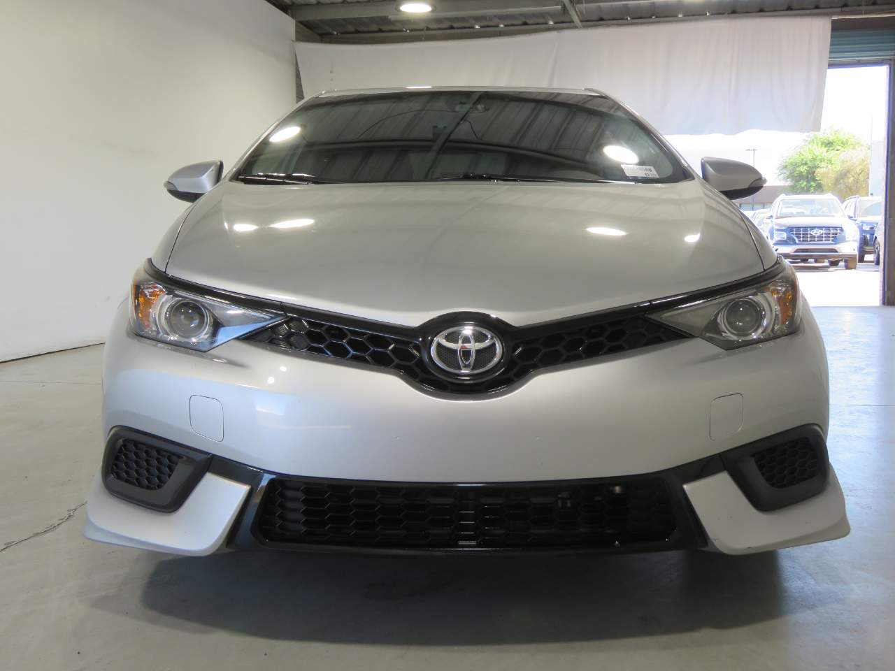 2017 Toyota Corolla iM  
