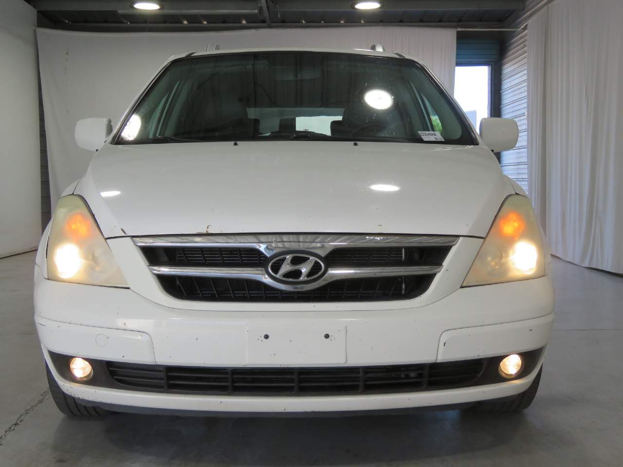 2007 Hyundai Entourage GLS