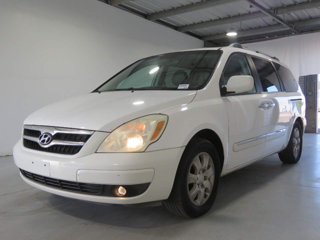 2007 Hyundai Entourage GLS