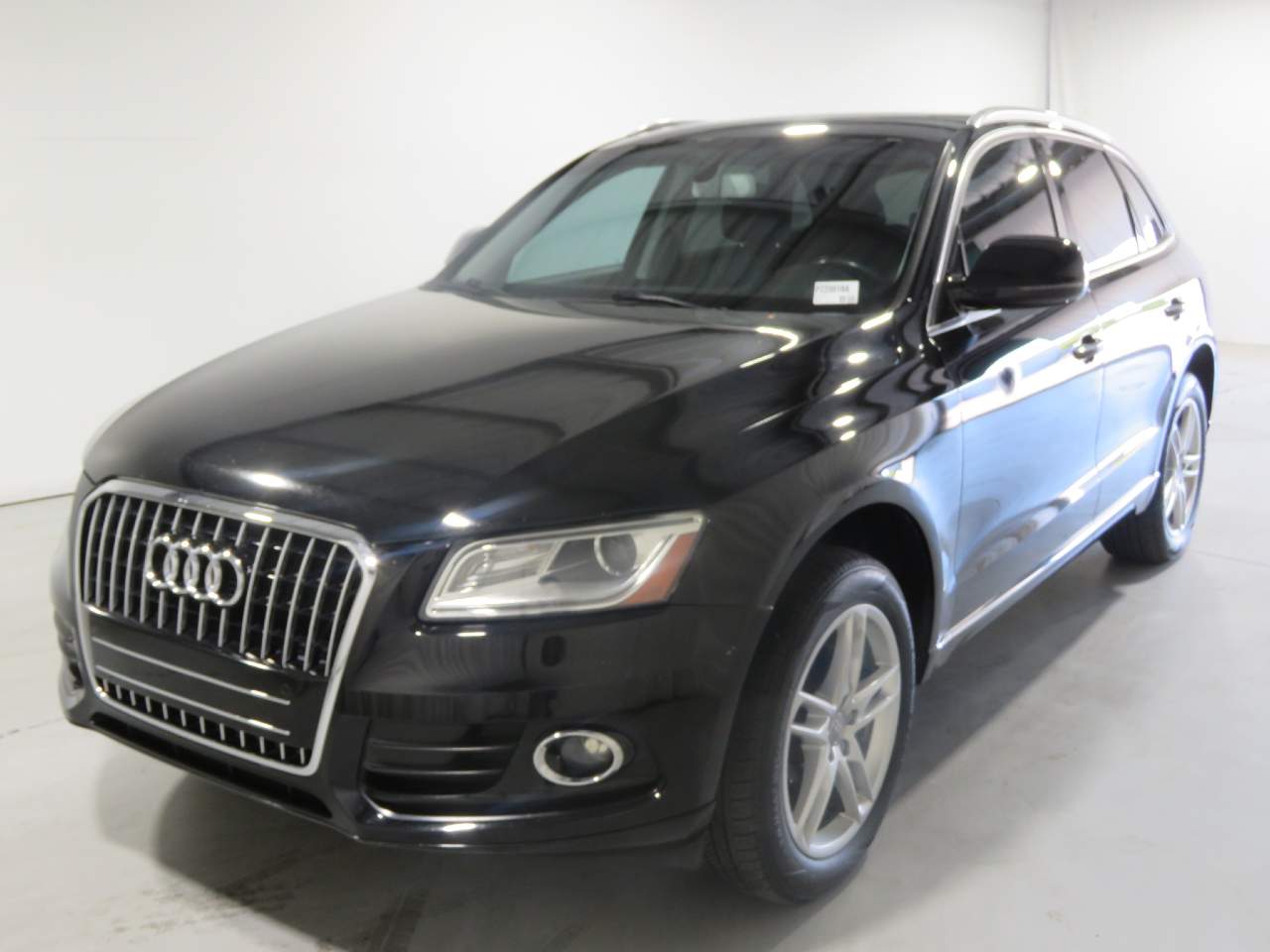 2015 Audi Q5 2.0T quattro Premium Plus