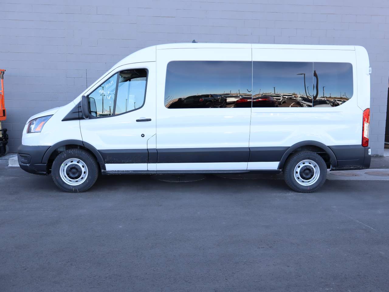 2024 Ford Transit 350 XL