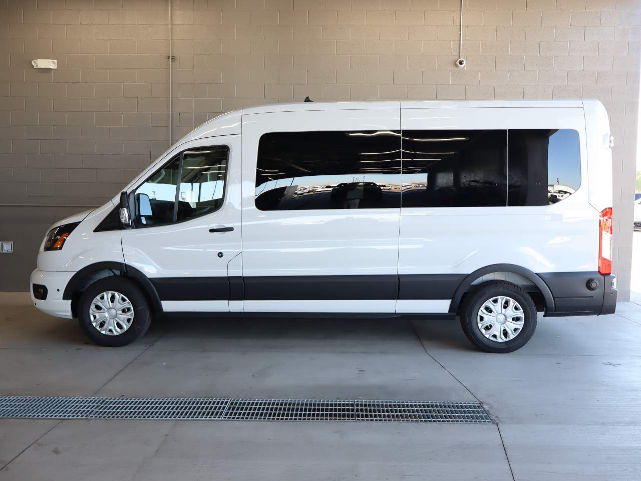 2025 Ford Transit 350 XLT