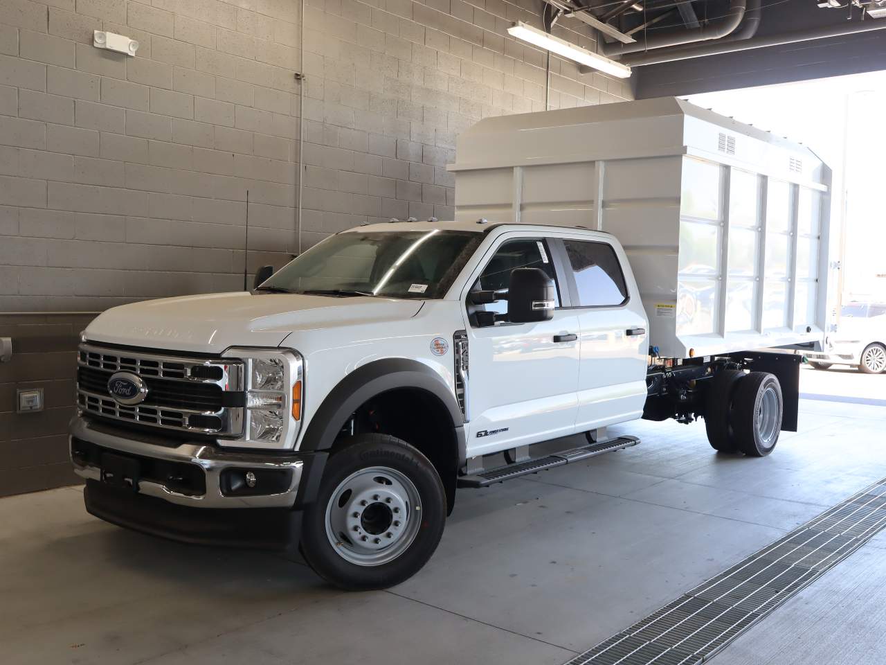 2026 Ford F-450 Super Duty Crew Cab Chassis