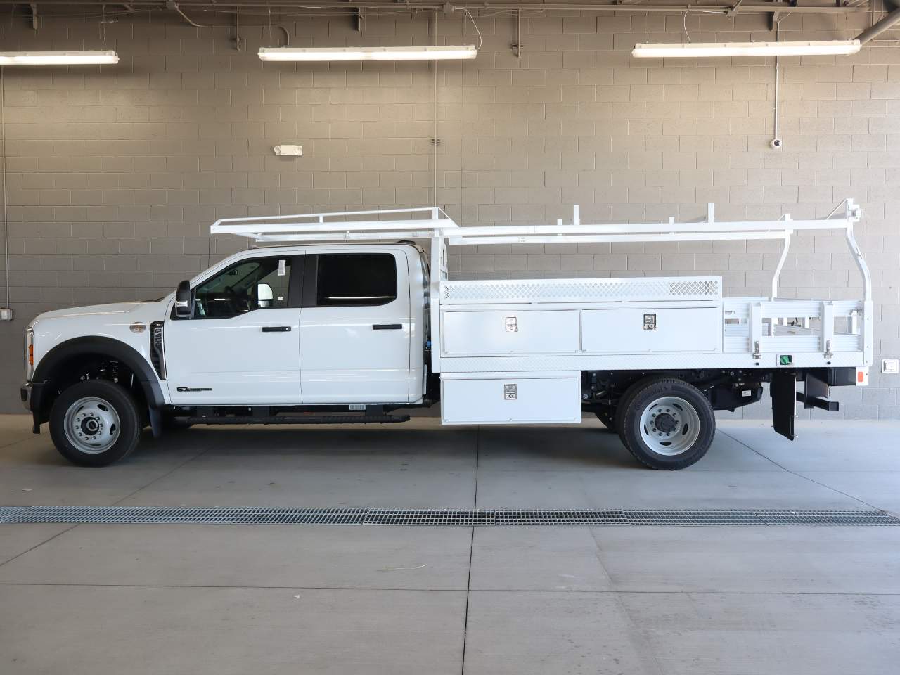 2026 Ford F-450 Super Duty Crew Cab Chassis