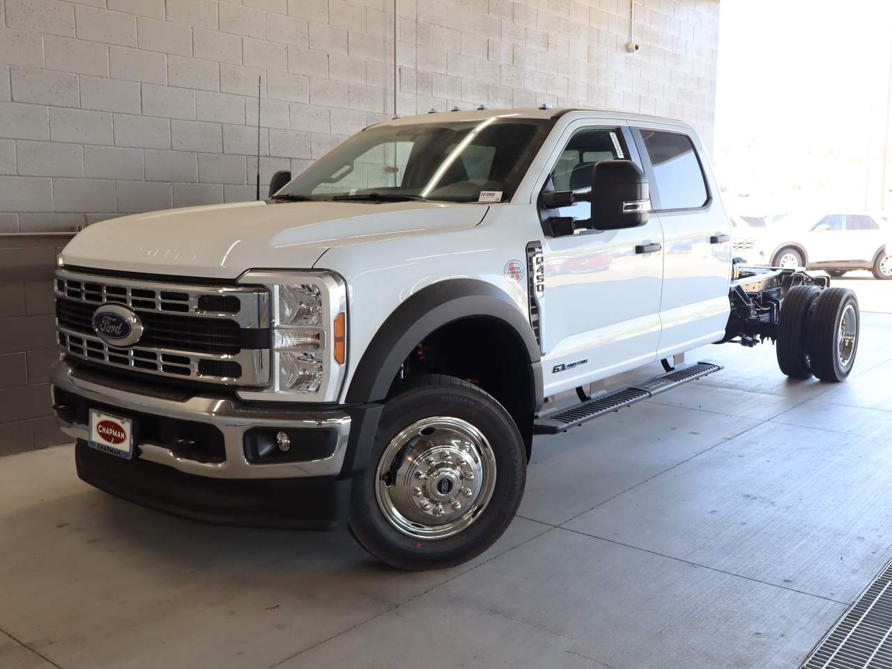 2026 Ford F-450 Super Duty Crew Cab Chassis