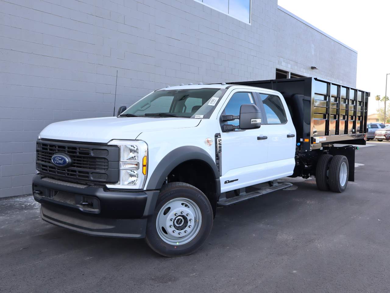 2024 Ford F-550 Super Duty Crew Cab Chassis