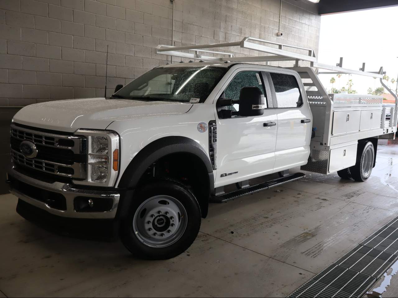 2026 Ford F-550 Super Duty Crew Cab Chassis