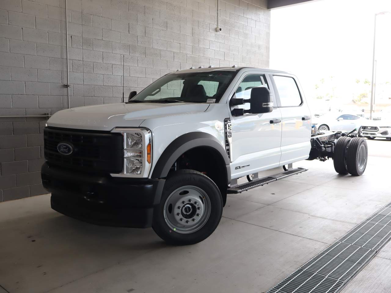 2026 Ford F-550 Super Duty Crew Cab Chassis