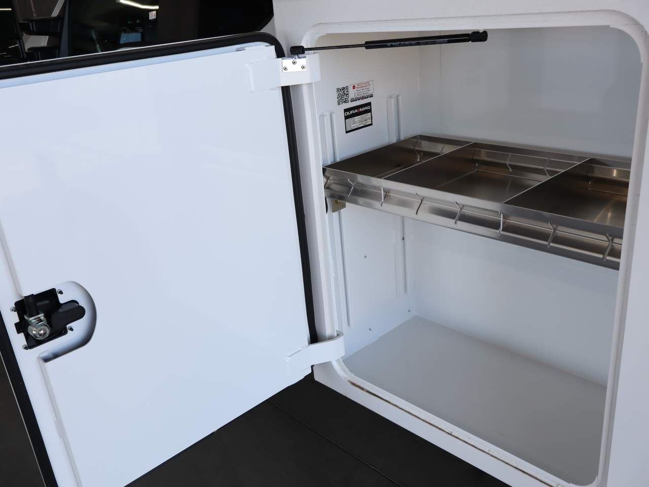 2025 Ford F-450 Super Duty Chassis Cab XL - Photo 9