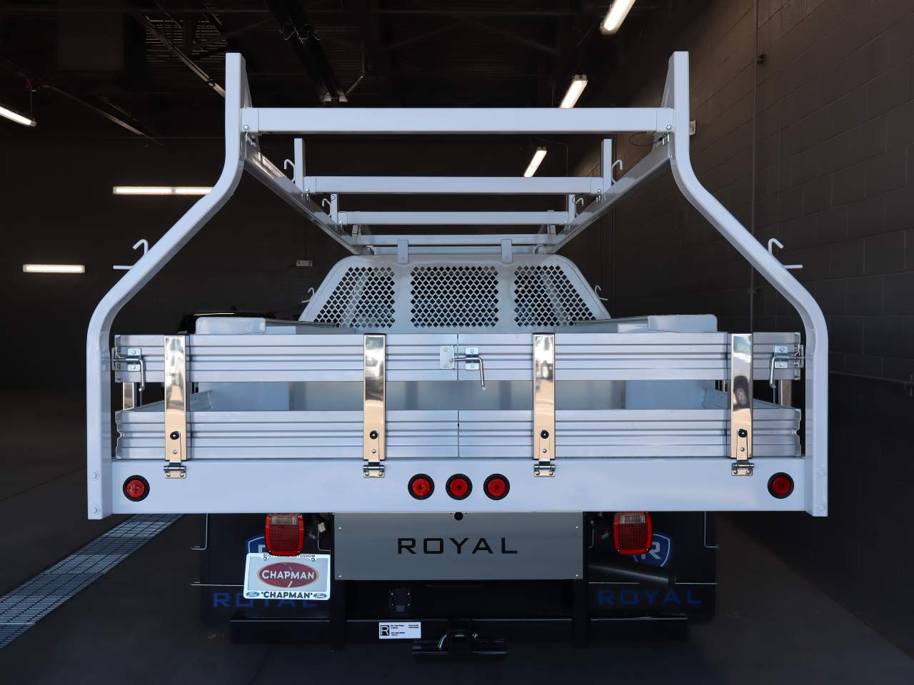 2025 Ford F-450 Super Duty Chassis Cab XL