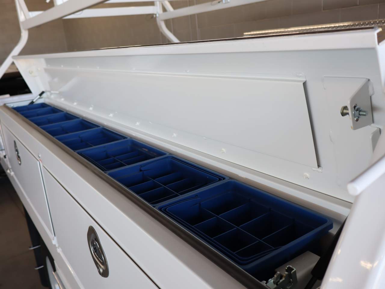 2025 Ford F-450 Super Duty Chassis Cab XL - Photo 14