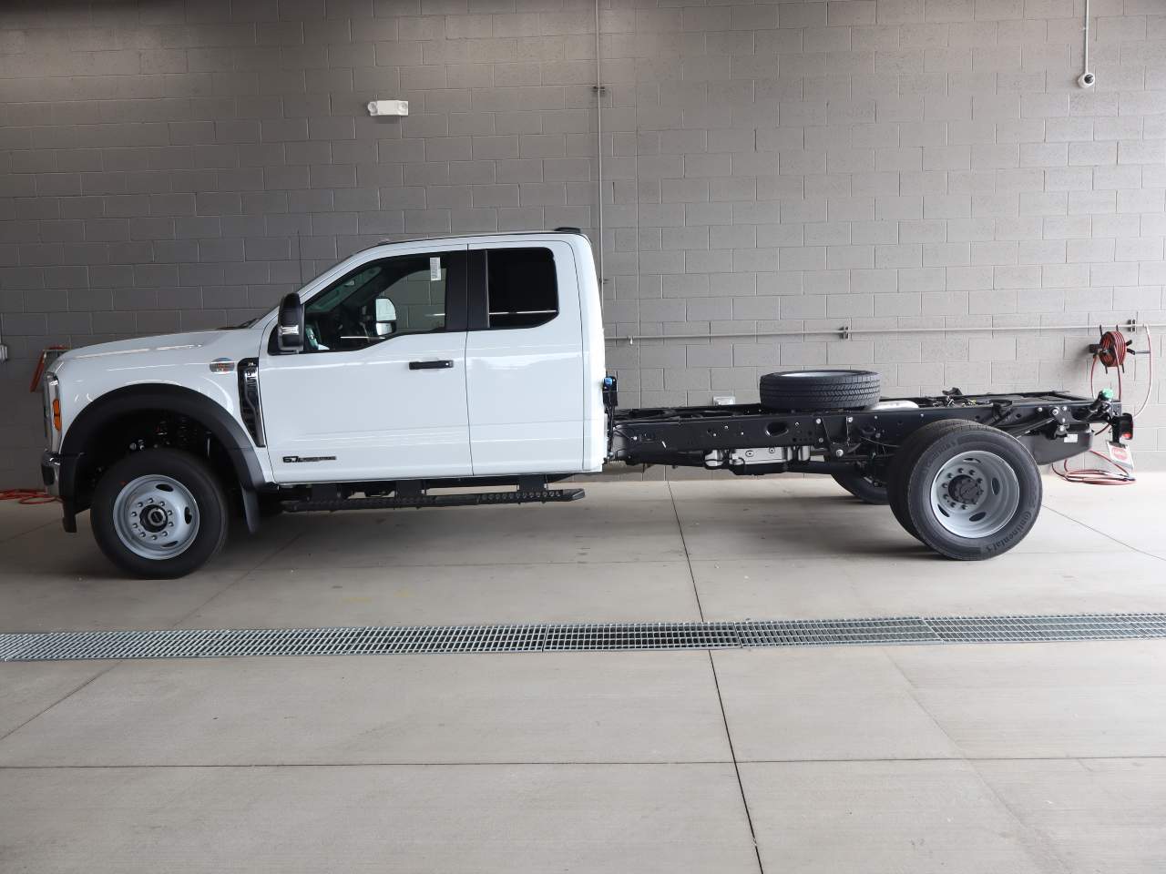 2026 Ford F-550 Super Duty Extended Cab Chassis