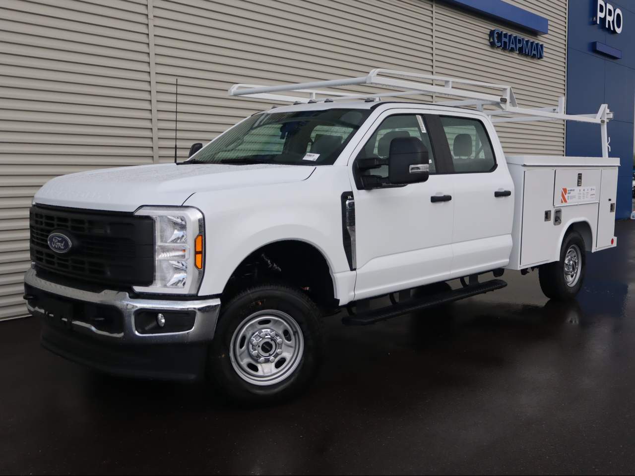 2026 Ford F-250 Super Duty Crew Cab XL