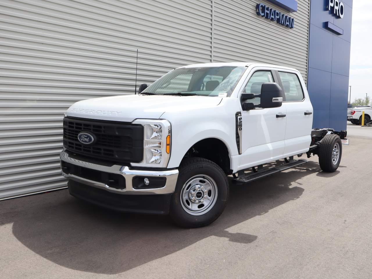 2026 Ford F-250 Super Duty Crew Cab Chassis