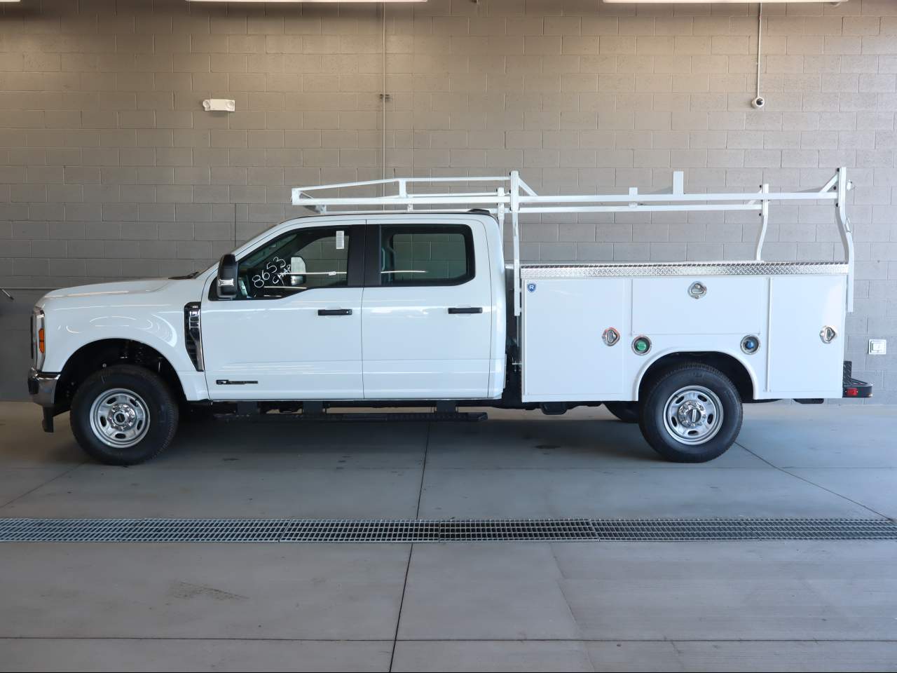 2026 Ford F-250 Super Duty Crew Cab XL