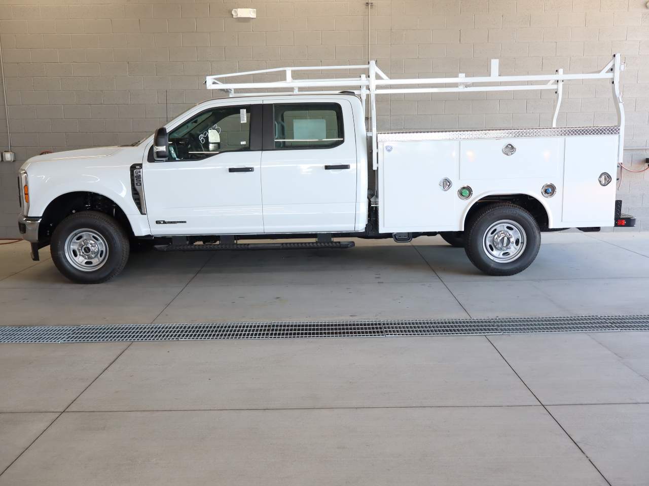 2026 Ford F-250 Super Duty Crew Cab XL