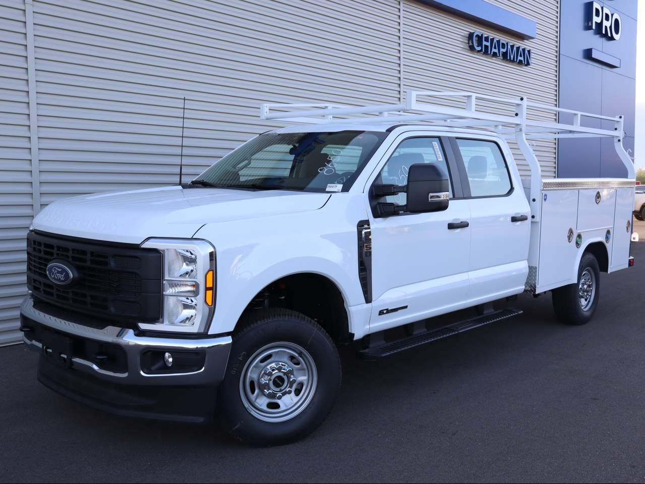 2026 Ford F-250 Super Duty Crew Cab XL