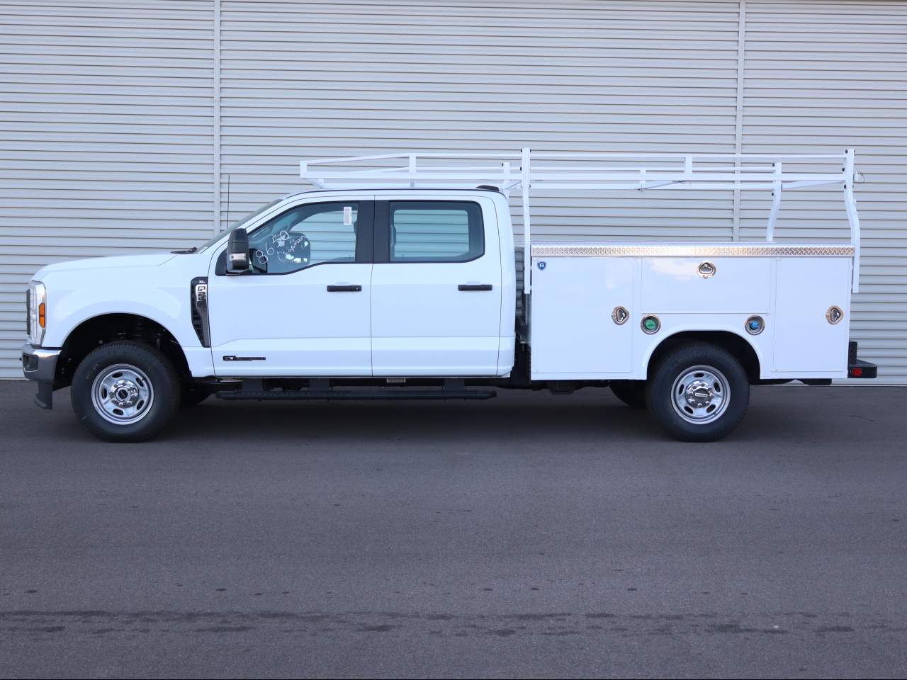 2026 Ford F-250 Super Duty Crew Cab XL