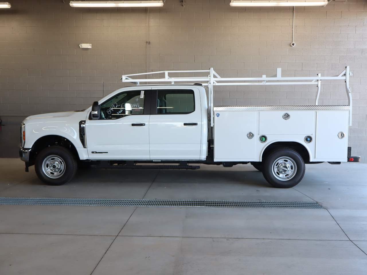 2026 Ford F-250 XL photo 2