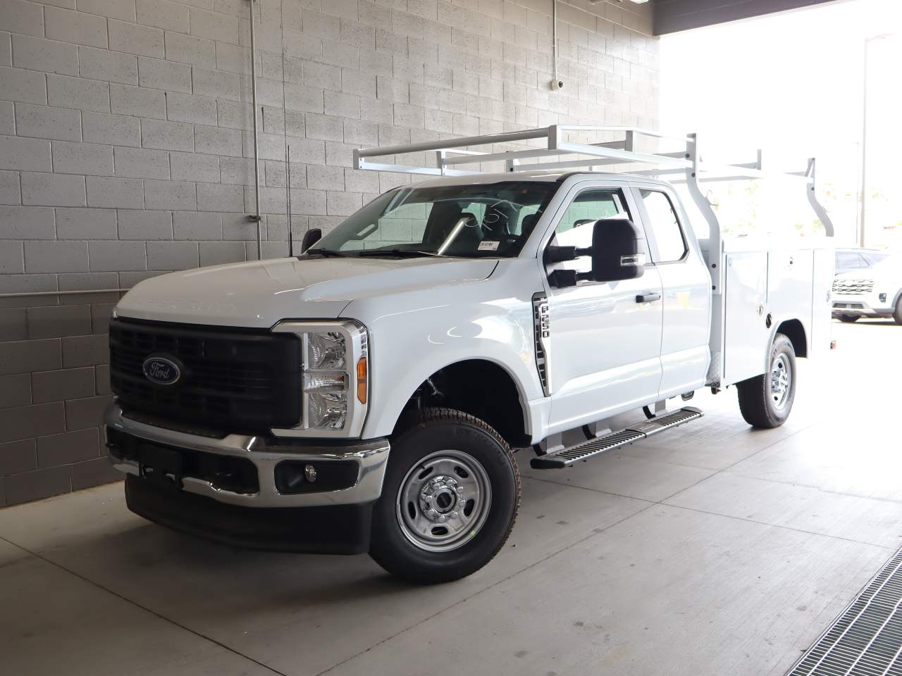 2026 Ford F-250 XL 4x4 SuperCab 8' Box's photo