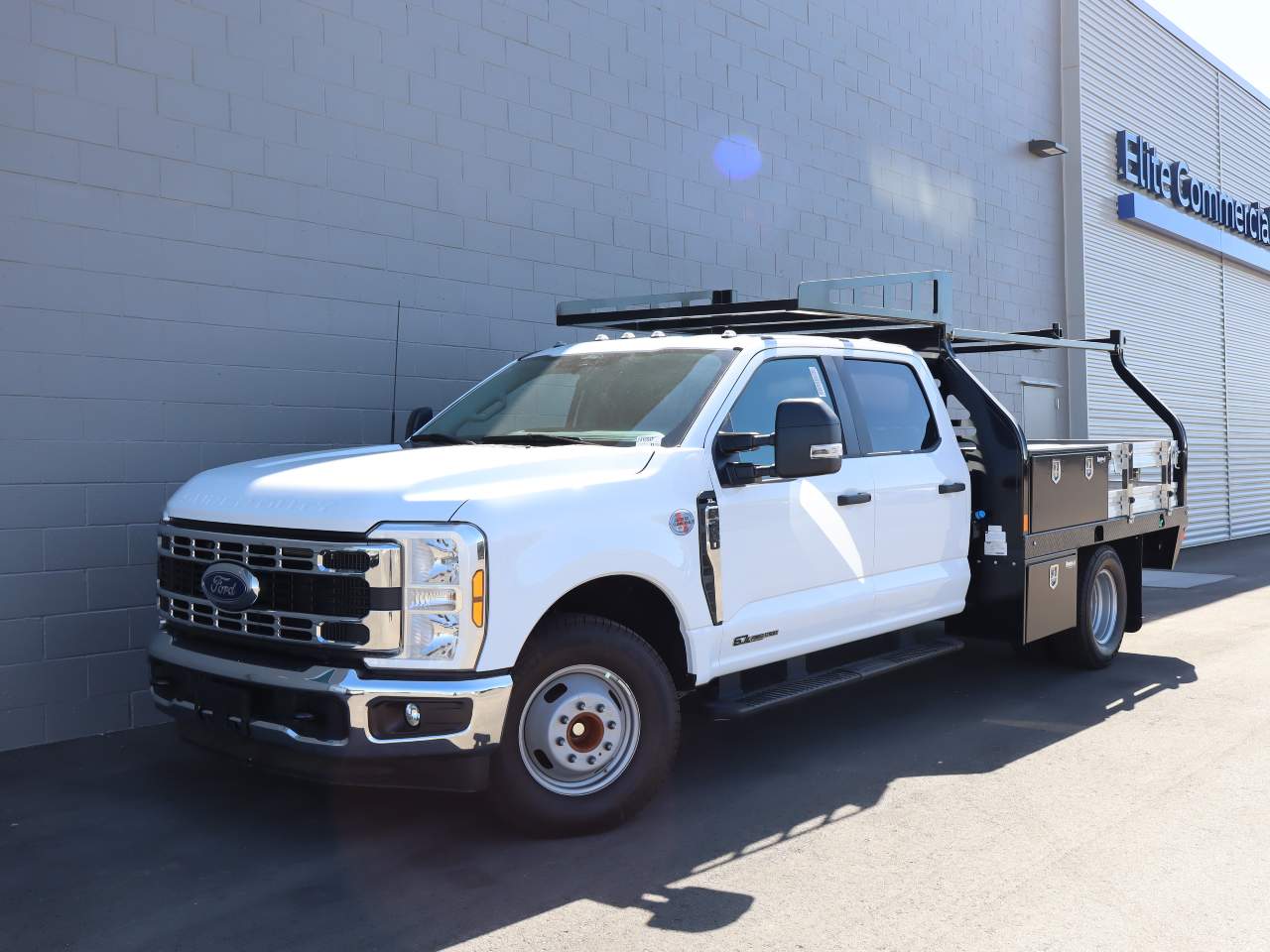 2024 Ford F-350 Super Duty DRW Crew Cab XL